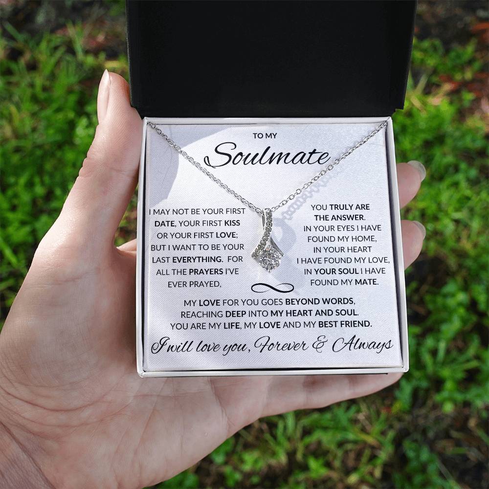 To My Soulmate-Alluring Beauty Necklace
